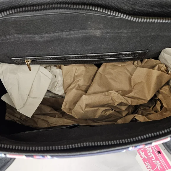 Trina Turk Pink and Black Chevron Tote Bag NWT - Picture 5 of 7